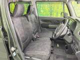 運転席シート廻りは使用感も少なく、良好な状態となっています。丁寧に使われていたことがよくわかりますね。