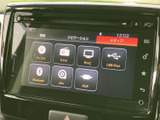 ディスクやラジオ、テレビ、USB・iPod、Bluetoothなど、複数のメディアを選択できる画面です。聴きたい音源に合わせて切り替えられ、日常の移動時間を快適に過ごせます。