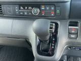 運転席、助手席にシートヒーターを装備(*^_^*)寒い日もポカポカ快適ですよ。