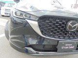 アダプティブヘッドライトで夜間走行安心です