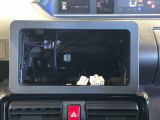 当車両はオーディオレスです。多彩なナビゲーション・オーディオをご用意しております。詳しくは当店スタッフにお問い合わせください。