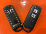 便利なスマートキー。ボタンひとつで開錠できます。