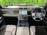 ディフェンダー 110 S 3.0L D300 ディーゼル 4WD コイルサスペンション装着車