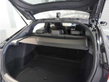 ◆トノカバー装備◆荷室を覆い保護してくれるカバーを装備!。プライバシー保護にも役立ちます。