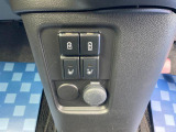 運転席・助手席にはシートヒーター機能が付いています。寒い日の心強い味方です♪
