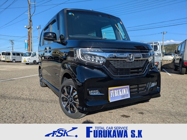 ホンダ N-BOXカスタム 