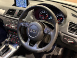 Q3 2.0 TFSI クワトロ 180PS 4WD 4WD 本革シート