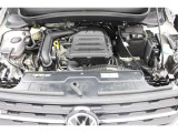 【エンジン】1.0L 直列3気筒ターボ。コンパクトながら軽快でパワフルな走力が魅力です。