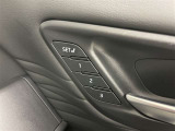 シートメモリー機能装備付きです。シートの位置をそれぞれ記憶しておく事ができるので、ご家族や、複数の方で車を乗られるオーナー様には、便利な機能です。
