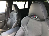 車両の詳細、ご質問につきましては、営業スタッフまでお気軽にご連絡下さいませ。遠方のお客様には実車の詳細動画送信も承ります。お問合せをお待ち致しております。