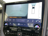 【フロントカメラ】運転席に座った状態で死角になりやすいクルマの前の様子まで確認でき安全ですね♪