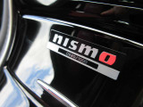 スカイライン 3.0 NISMO RECAROシート+カーボン製フィニッシャー 
