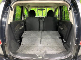 普段のお買い物や通勤、送迎等に十分な荷室スペースを確保しております。セカンドシートを倒すと、大きな荷物の積載も可能です♪