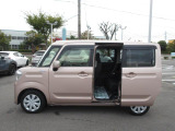 こちらの車両は店頭での現車確認、弊社にご入庫頂ける方限定の販売とさせて頂きます。遠方のお客様には大変申し訳ございませんがご了承をお願い致します。