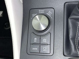 【横滑り防止機能】 車両走行安定補助システム搭載  車が横滑りしそうになった際に、横滑りを防ぐ安全装備が付いています。
