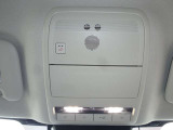 【マツダエマージェンシーコール】エアバッグ作動時や衝突時、車内のSOSボタンを押した際に、24時間365日いつでも緊急通報を行い、オペレーターが必要に応じて救急・警察を手配します。万が一の時も安心!