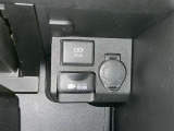 シガーソケット用の充電器が使用可能です!