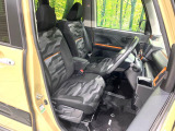 運転席シート廻りは使用感も少なく、良好な状態となっています。丁寧に使われていたことがよくわかりますね。