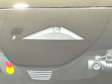 【i-ACTIVESENSE】走行中に前方の車両等を認識し、衝突しそうな時は警報とブレーキで衝突回避と被害軽減をアシスト。より安全にドライブをお楽しみいただけます。