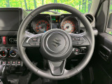【純正革巻きステアリング】上質な革を使用することで、手にしっかり馴染みとても運転しやすいハンドルです♪