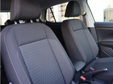 運転席コンディション良好!シートの使用感も少なく、気持ちよくお乗りいただけます。