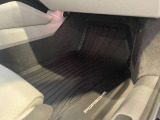 ご覧いただきありがとうございます。車両詳細等お気軽に店舗スタッフまでお問い合わせください。