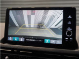 ◆バックカメラ◆リバースにするだけで映ります、後方の安全確認や、狭い駐車場での車庫入れ、雨の日や夜間など視界の悪い時に便利です!安全にバックする為には欠かせない装備です。