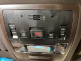 暑い夏はヒンヤリ!寒い冬はポカポカ!シートが快適に!運転席・助手席に付いています!