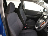 【フロントシート】運転しやすいドライバーズコックピット!ドライブが楽しくなります。