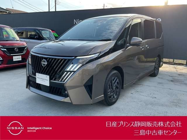 セレナ 1.4 e-POWER ハイウェイスターV