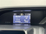 左右独立温度コントロールフルオートエアコンです。運転席、助手席それぞれで独立して温度設定ができます。冷え性の方が乗っても安心ですね♪
