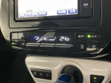オートエアコンで細かい温度調節ができます。車内をいつでも快適空間にしてくれます。