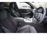 BMWらしい、シンプルですが直感で使いやすい内装デザインです☆お問合せ(無料ダイヤル)0078-6002-613077迄お待ちしております。大阪府吹田市芳野町5-55 毎水曜、第二・第三火曜日定休 営業時間10:00〜18:00