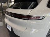 ポルシェセンター 中大阪認定中古車センター/正規ディーラーだからこそ出来る安心、安全、信頼の高品質の車両で御座います。