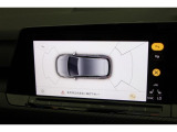 【リヤビューカメラ】【オプティカルパーキングシステム】車庫入れなどバックでの駐車をに便利です。
