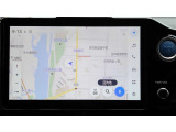 ディスプレイオーディオを装備。スマホとクルマをつなぐことで、これまでのナビに加えて、いろんなサービスが楽しめます。