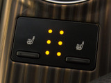 シートヒーターを装備しています!高級車ならではの装備です!シートが暖まりますので、寒い冬場も快適にご乗車頂けます!腰にも優しい!お子様や女性にも嬉しい装備ですね!!