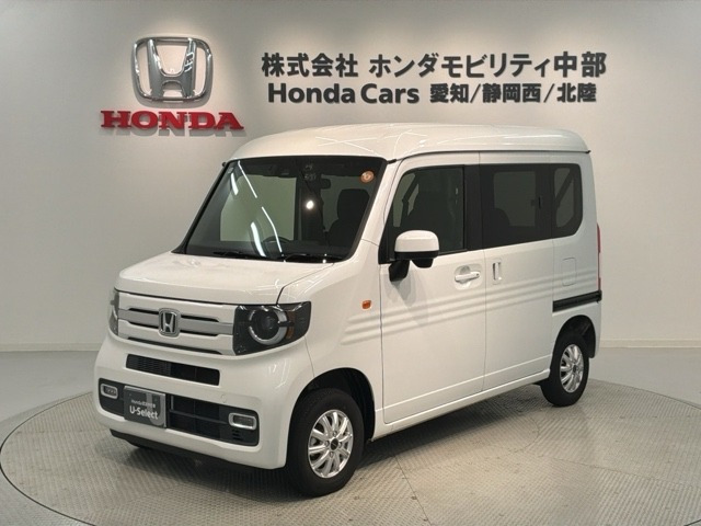 N-VAN +スタイル ファン 4WD