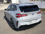 車両の詳細、ご質問につきましては、営業スタッフまでお気軽にご連絡下さいませ。遠方のお客様には実車の詳細動画送信も承ります。お問合せをお待ち致しております。