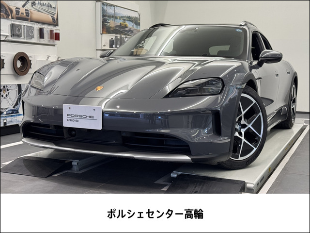 タイカンクロスツーリスモ 4 4+1シート 4WD