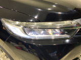 LEDヘッドライトで夜道も安心!