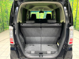 普段のお買い物や通勤、送迎等に十分な荷室スペースを確保しております。セカンドシートを倒すと、大きな荷物の積載も可能です♪