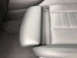 車両の詳細、ご質問につきましては、営業スタッフまでお気軽にご連絡下さいませ。遠方のお客様には実車の詳細動画送信も承ります。お問合せをお待ち致しております。