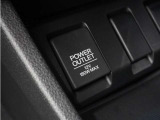 ◆12V電源ソケット◆スマートフォンの充電等にも便利な電源ソケット!使いやすい場所に装備されています。