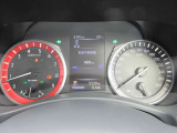 NISMO専用ファインビジョンメーター(280km/hスケールメーター、レッドリング、NISMOロゴ入り)