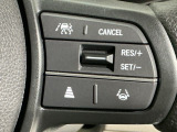 クルーズコントロールを装備しています。高速道路などで一定の速度で走ってくれるので運転が楽ですよ!速度を設定できますので、スピードの出しすぎにも注意できます。