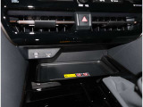 お車の取扱説明書・メンテナンスノート(記録簿)もございます。トヨタのディーラーで安心を買って下さい。当社は無理な勧誘は致しません。まずはお客様からのお問い合わせを心よりお待ちしております。