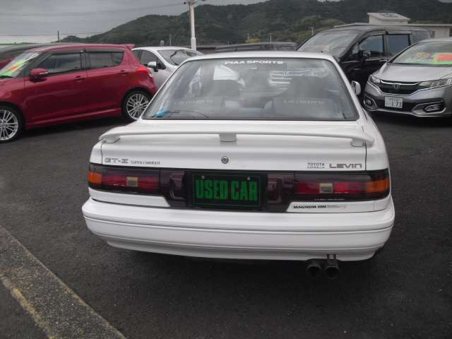 1989 Toyota Corolla Levin / Sprinter Trueno GT-Z (4A-GZE) 1.6 photo 6