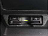 中古車だからこそオススメのボディーコーティング!!ボディ全体を磨く下地処理から丁寧に行い、細かい傷や水垢等の汚れを奇麗にしてから施工いたします!!ビフォー・アフターがハッキリとお判りいただけます!