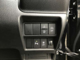 各種スイッチ類はこちらにレイアウトしています。